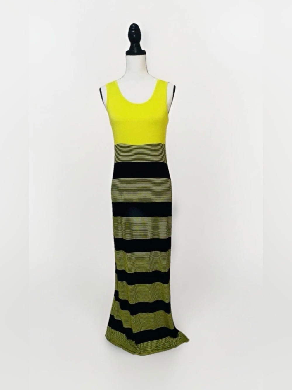 Spense Women's Sleeveless Yellow & Black Striped Maxi Dress